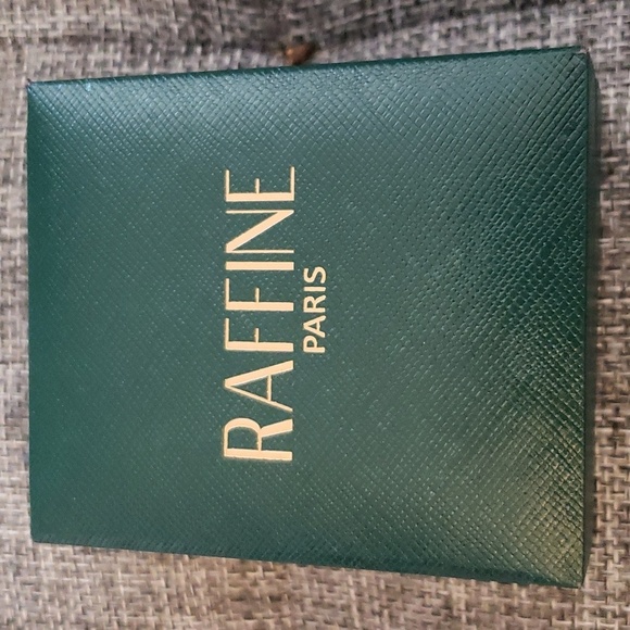 La Raffine S925 Silver Windmill  White Cubic Zirconia Necklace - Picture 7 of 8